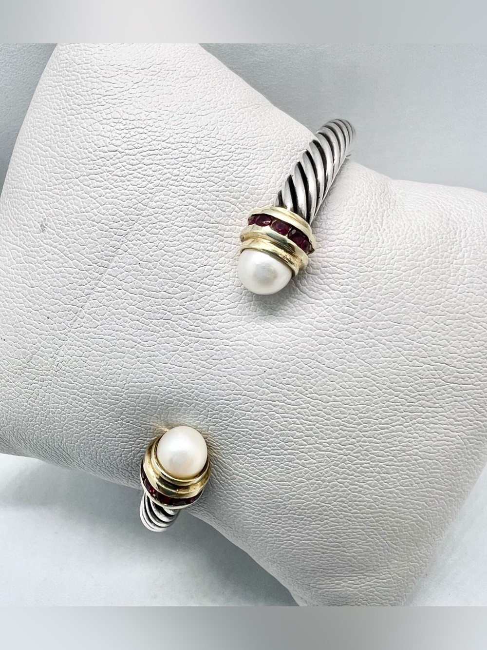 David Yurman 5mm Pearl Bracelet With Ruby And Gold - Picture 5 of 11